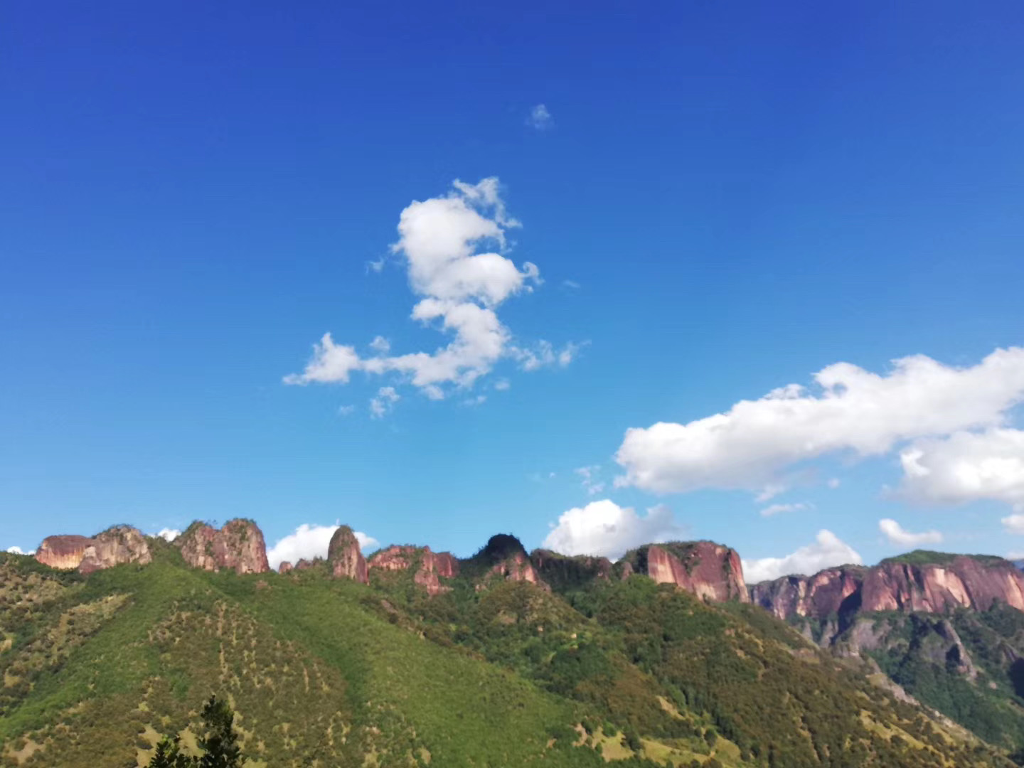 麗江戶外徒步線路,麗江戶外拓展,麗江戶外徒步,麗江企業團建,麗江老君山徒步