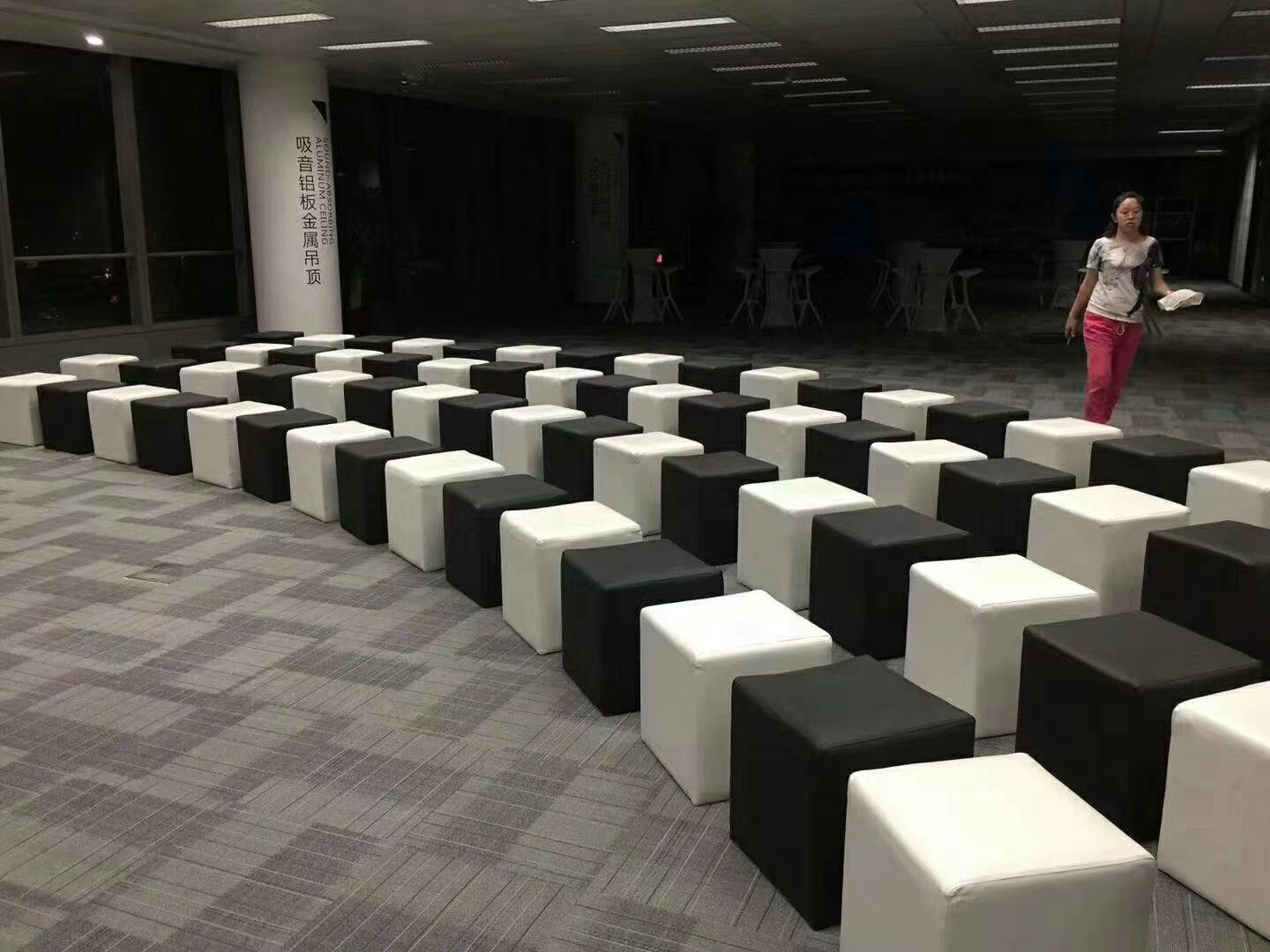 麗江會展租賃沙發凳