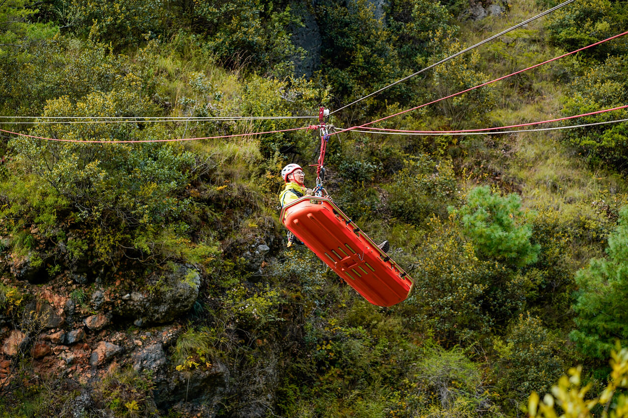 麗江登山協會救援分隊