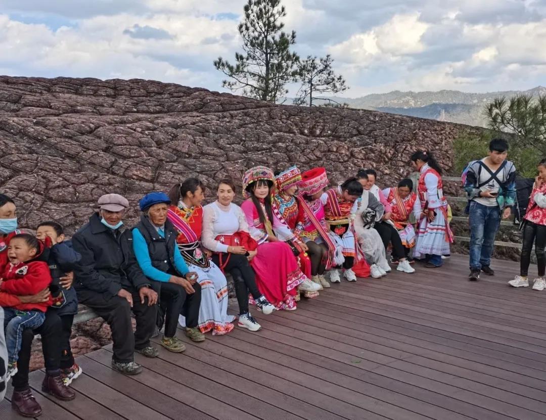 來老君山，把過年吃下的卡路里通通甩開