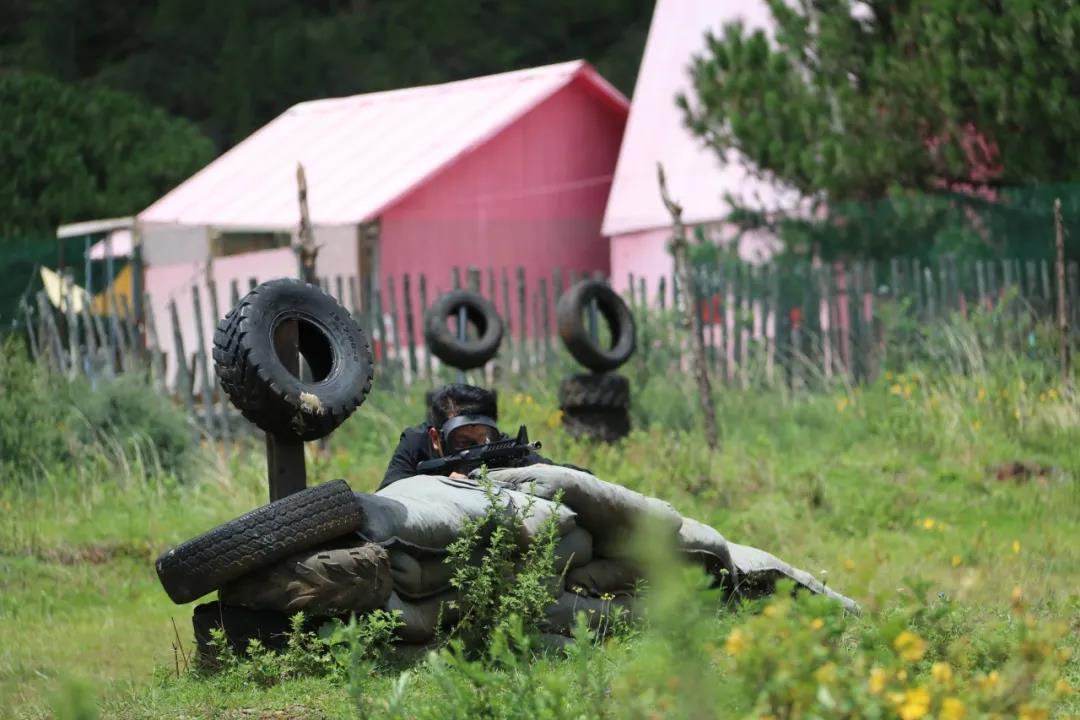 麗江試乘試駕獵鷹谷景區