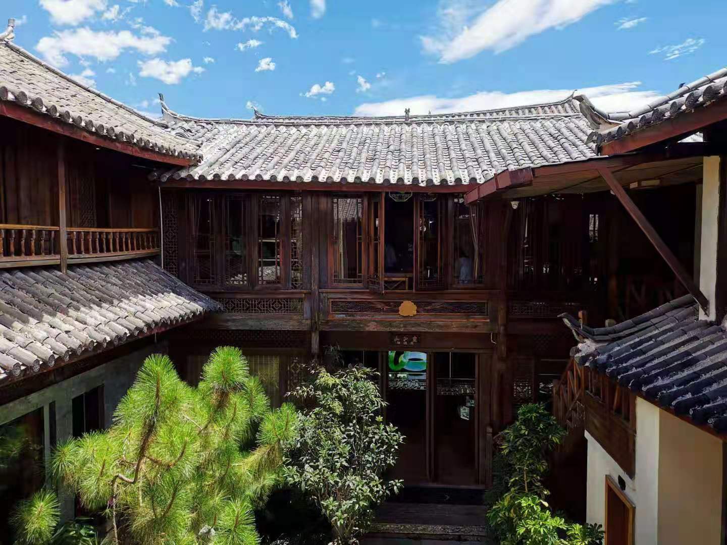 麗江古城尋寶團建制茶體驗任務