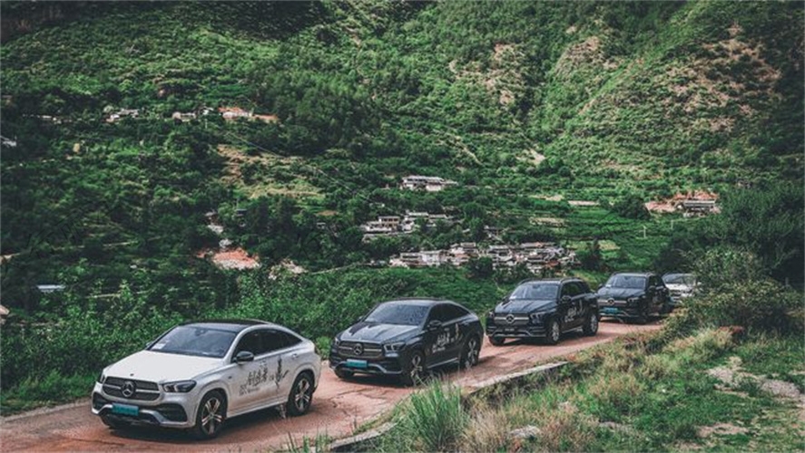 梅賽德斯奔馳2021創造者之旅