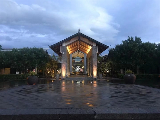 梅賽德斯奔馳2021創造者之旅