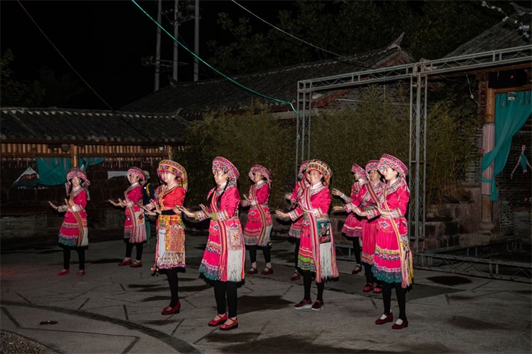 麗江老君山黎明千龜山景區