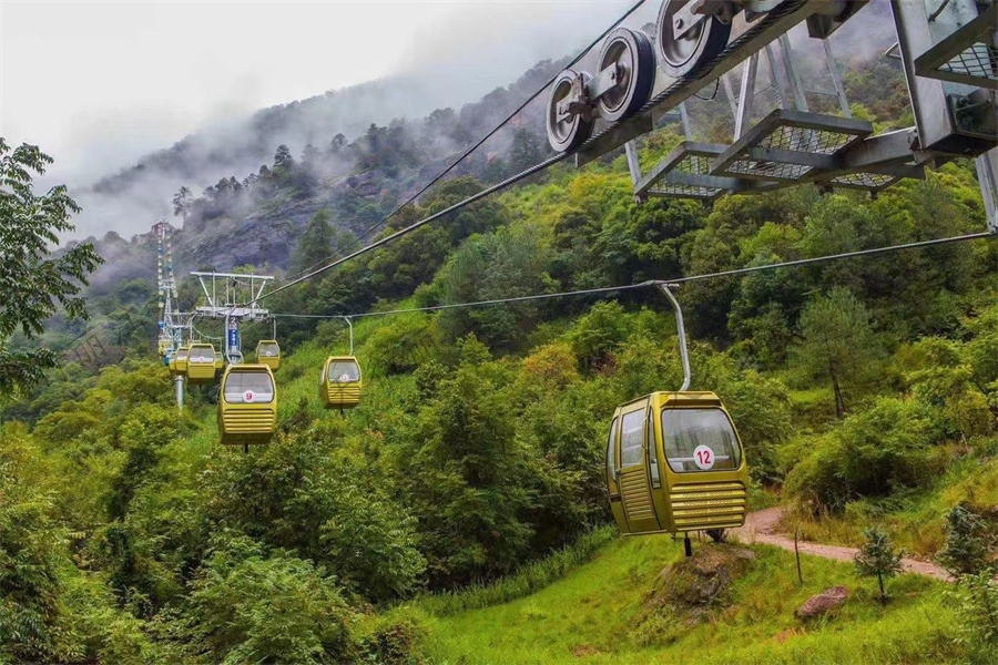 麗江黎明千龜山旅游景區