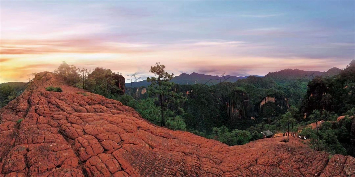 麗江黎明千龜山旅游景區