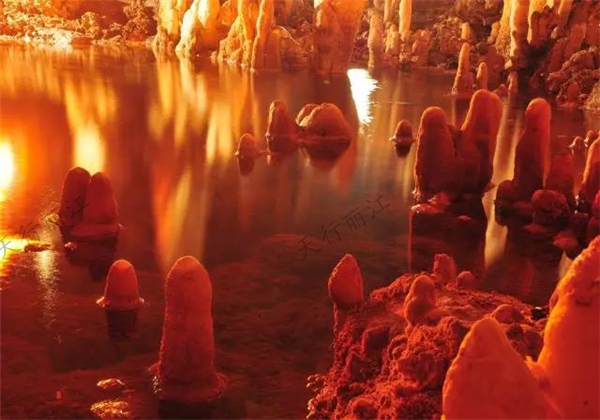 麗江竟也有絕美的天然溶洞，這是要逆天啊！