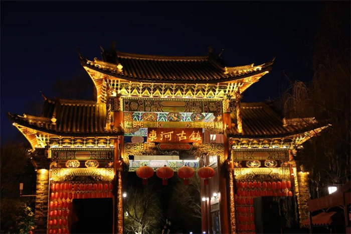 美到尖叫！束河私藏著宮崎駿動畫里的夜景，快來打卡