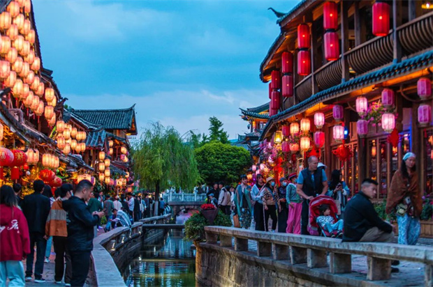 云南旅游,云南旅行社,云南團(tuán)建公司,麗江旅游,麗江旅行社,麗江團(tuán)建公司,麗江會(huì)議會(huì)展：春風(fēng)十里，不如麗江一隅